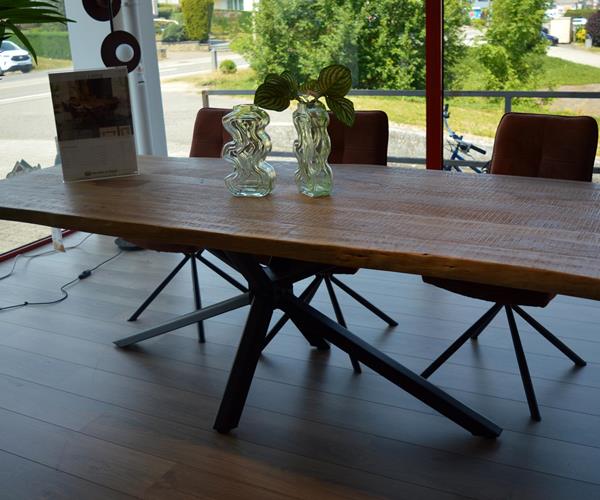Living - Ausstellungsstücke